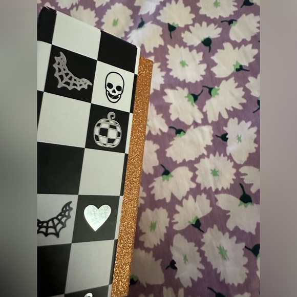 Betsy Johnson ghost earrings - Picture 5 of 5